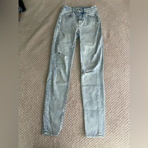 American Eagle Hi-Rise Jeans